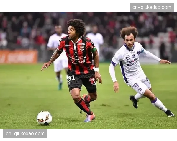 欧战资格卡位战前瞻:朗斯与尼斯直接对话,价值六分的较量 欧战资格卡位战前瞻:朗斯与尼斯直接对话,价值六分的较量