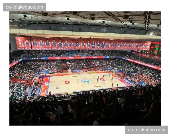为提升观赛体验，多支CBA球队主场计划升级座椅与灯光系统